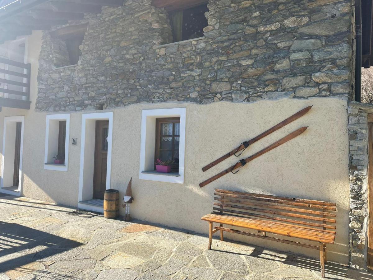 Lo Sougnet Hotel Hone Buitenkant foto